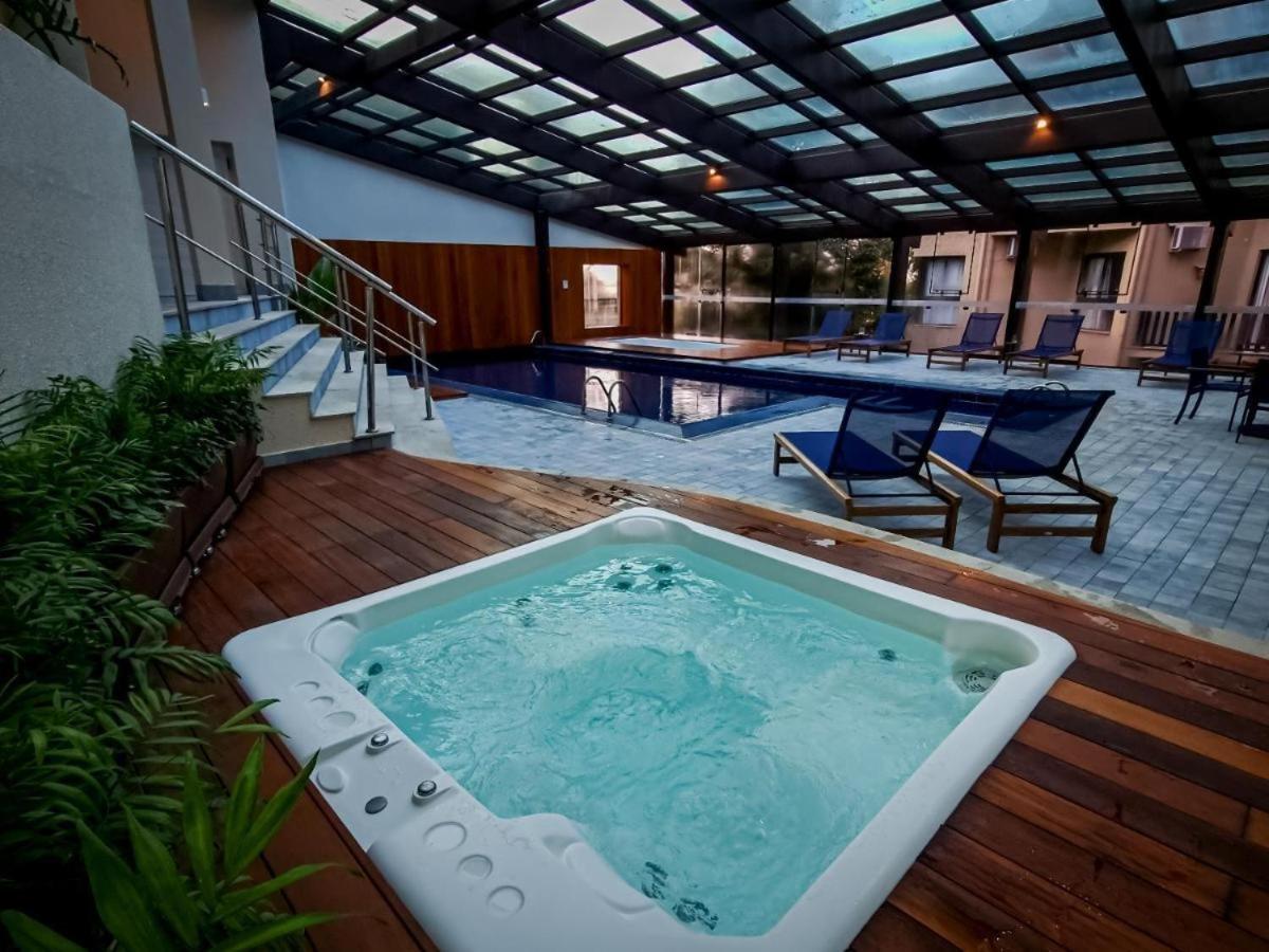 Completo 2 Suites No Wish Resort No Centro Грамаду Экстерьер фото
